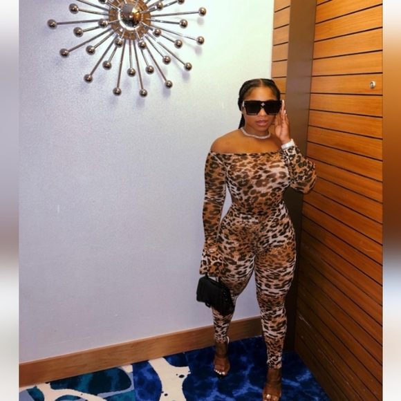 Feline Sexy Matcing Set wom Summer Bodycon Jumpsuit Leopard Long Sleeve Off S - Picture 6 of 13